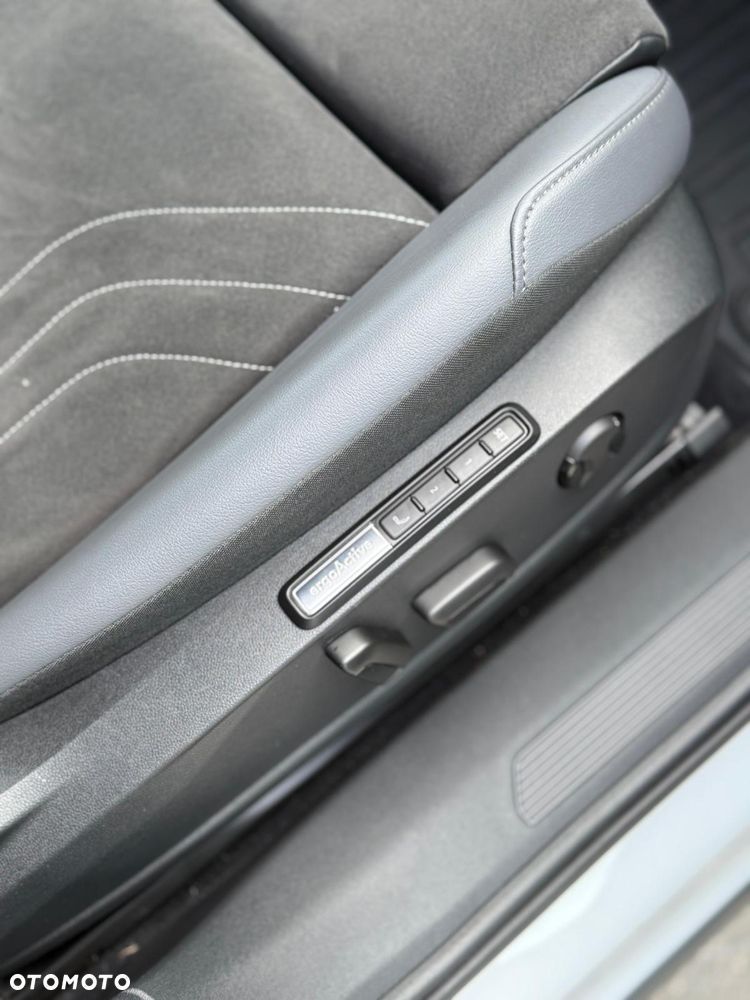 Volkswagen ID.4 77kWh Pro Performance - 26