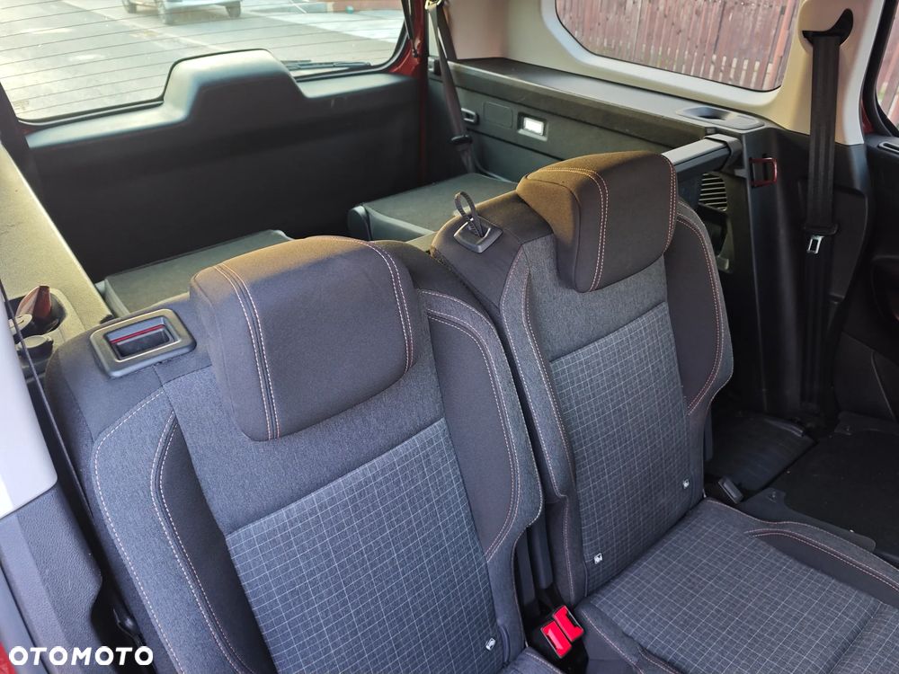 Peugeot Rifter Long 1.5 BlueHDI GT Line S&S - 32