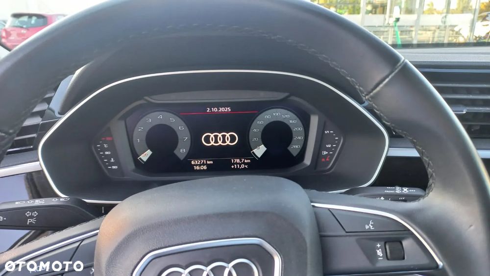 Audi Q3 35 TFSI S tronic - 13