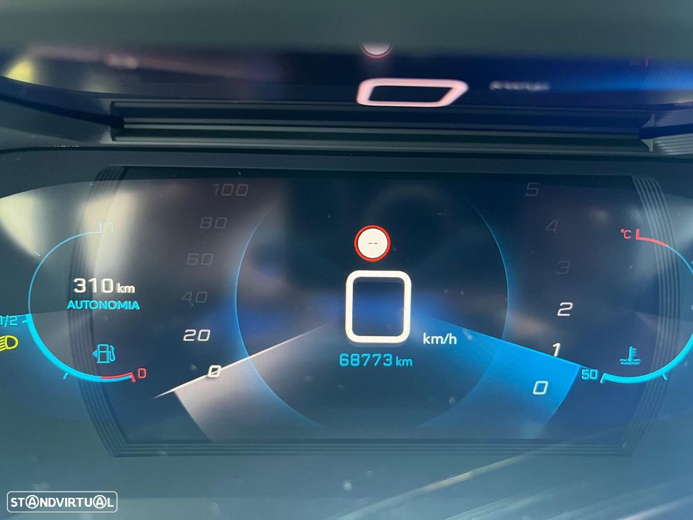 Peugeot 2008 1.2 PureTech Allure - 10