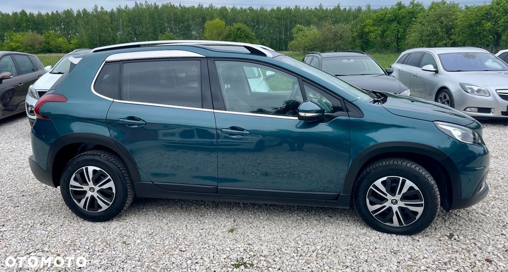 Peugeot 2008 PureTech 130 GPF Stop&Start Allure - 3