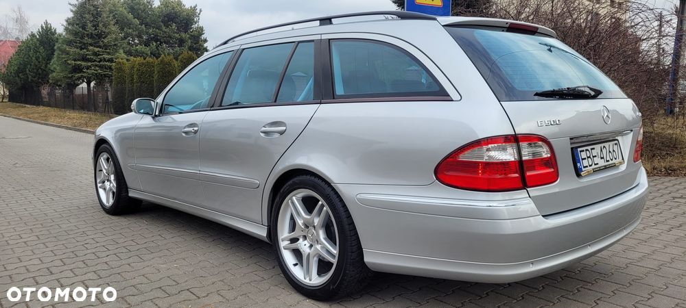 Mercedes-Benz Klasa E 500 4Matic Automatik Avantgarde - 3