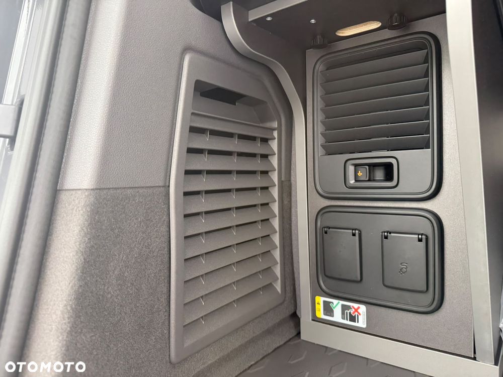 Volkswagen California - 10