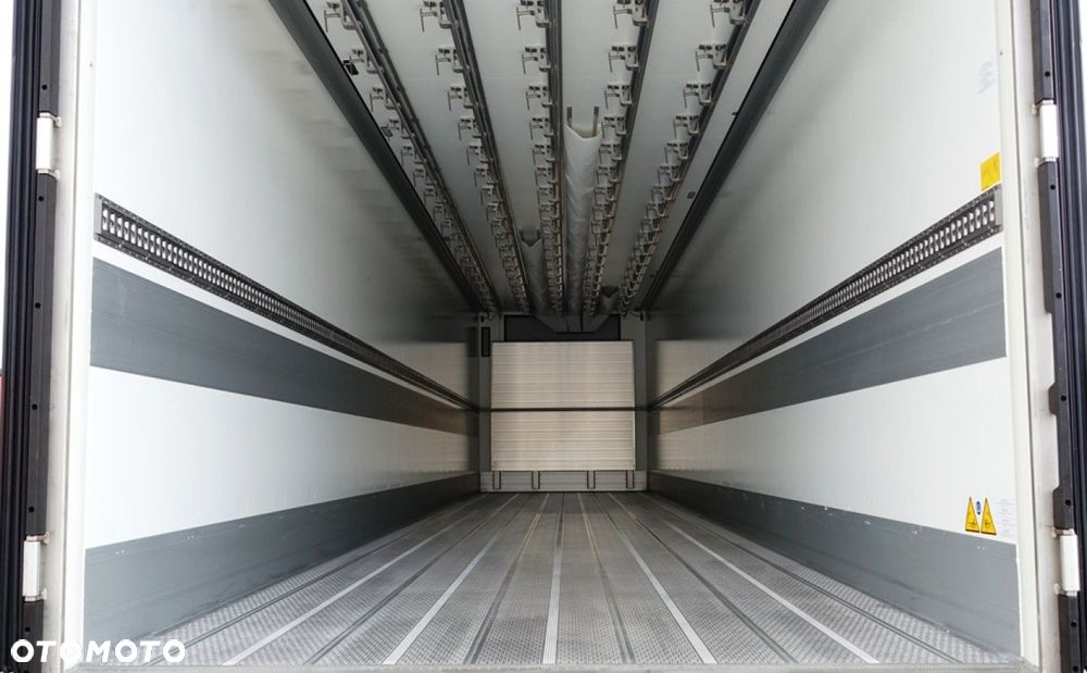 Schmitz Cargobull HAKÓWKA - 25