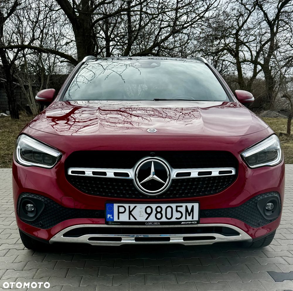 Mercedes-Benz GLA 200 Progressive - 2