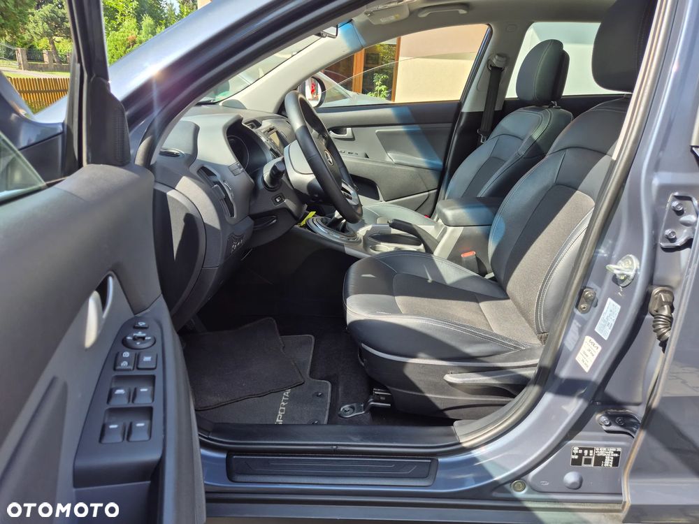 Kia Sportage 1.6 GDI Business Line L 2WD - 12