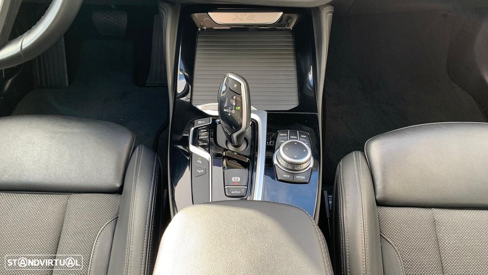 BMW X4 xDrive20d Aut. Advantage - 23