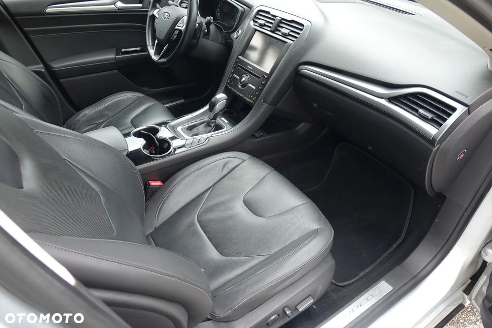 Ford Mondeo 2.0 TDCi STart-Stopp PowerShift-Aut Titanium - 14