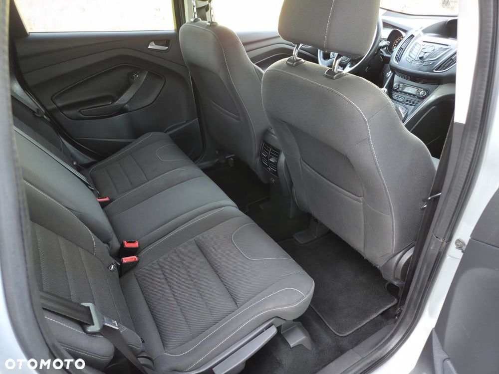 Ford Kuga 2.0 TDCi 4x4 Trend - 13