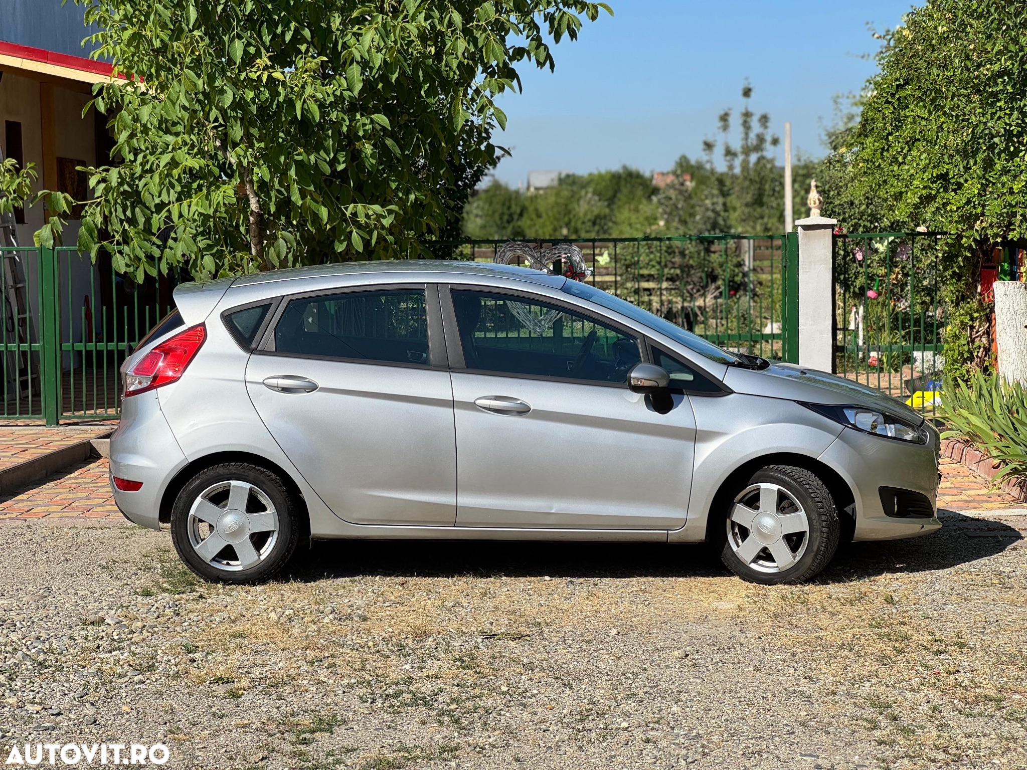 Ford Fiesta 1.5 TDCi DPF Trend - 2