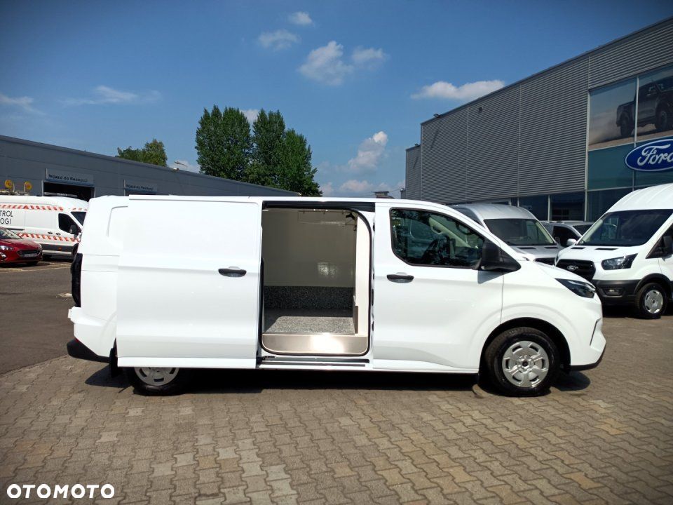 Ford Transit Custom - 10