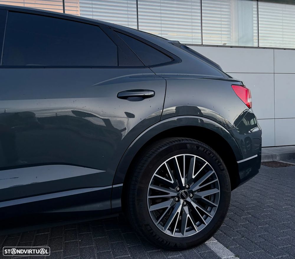 Audi Q3 Sportback - 8