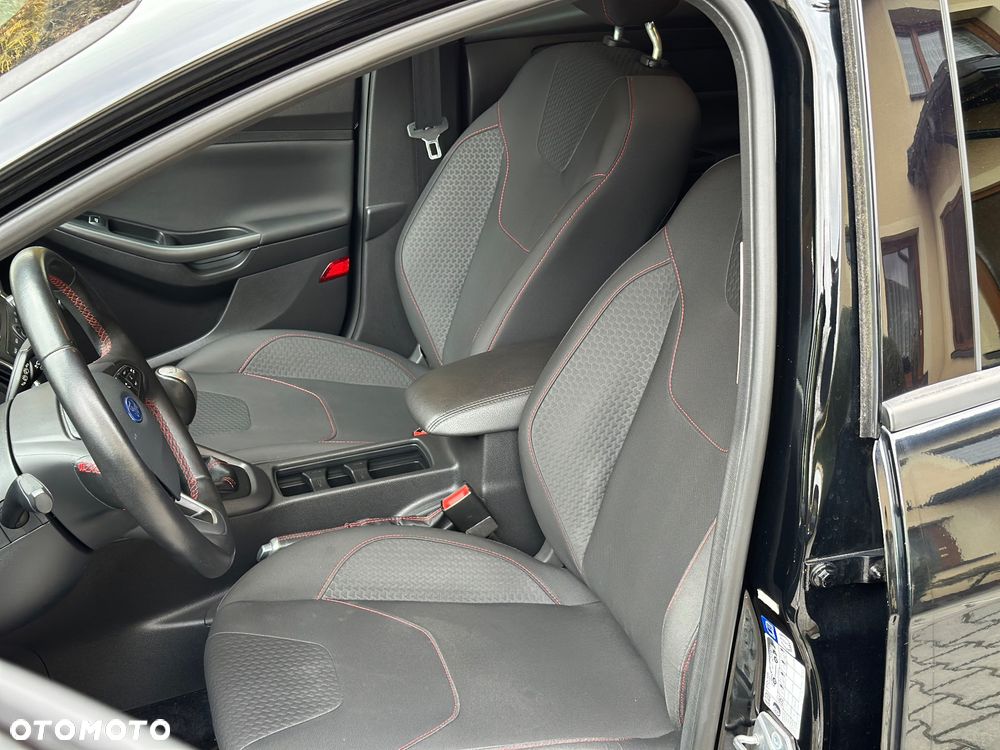 Ford Focus 1.5 EcoBoost STart-Stopp-System ST-LINE - 31