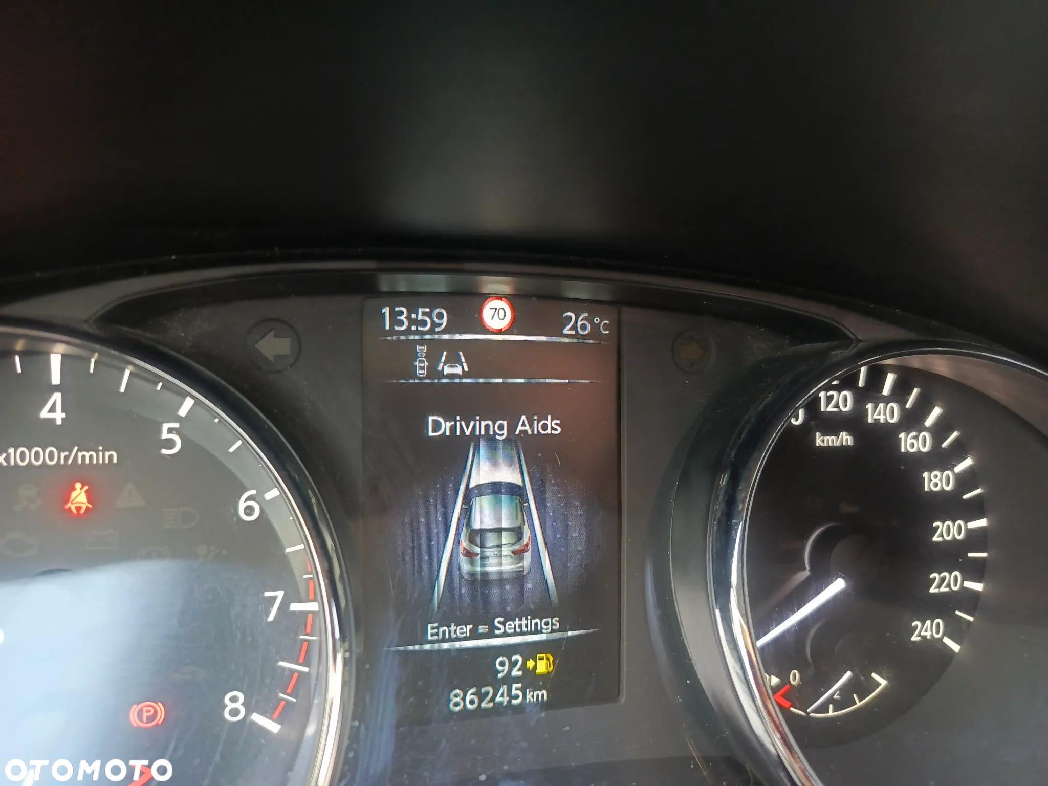 Nissan Qashqai 1.2 DIG-T N-Connecta EU6 - 19