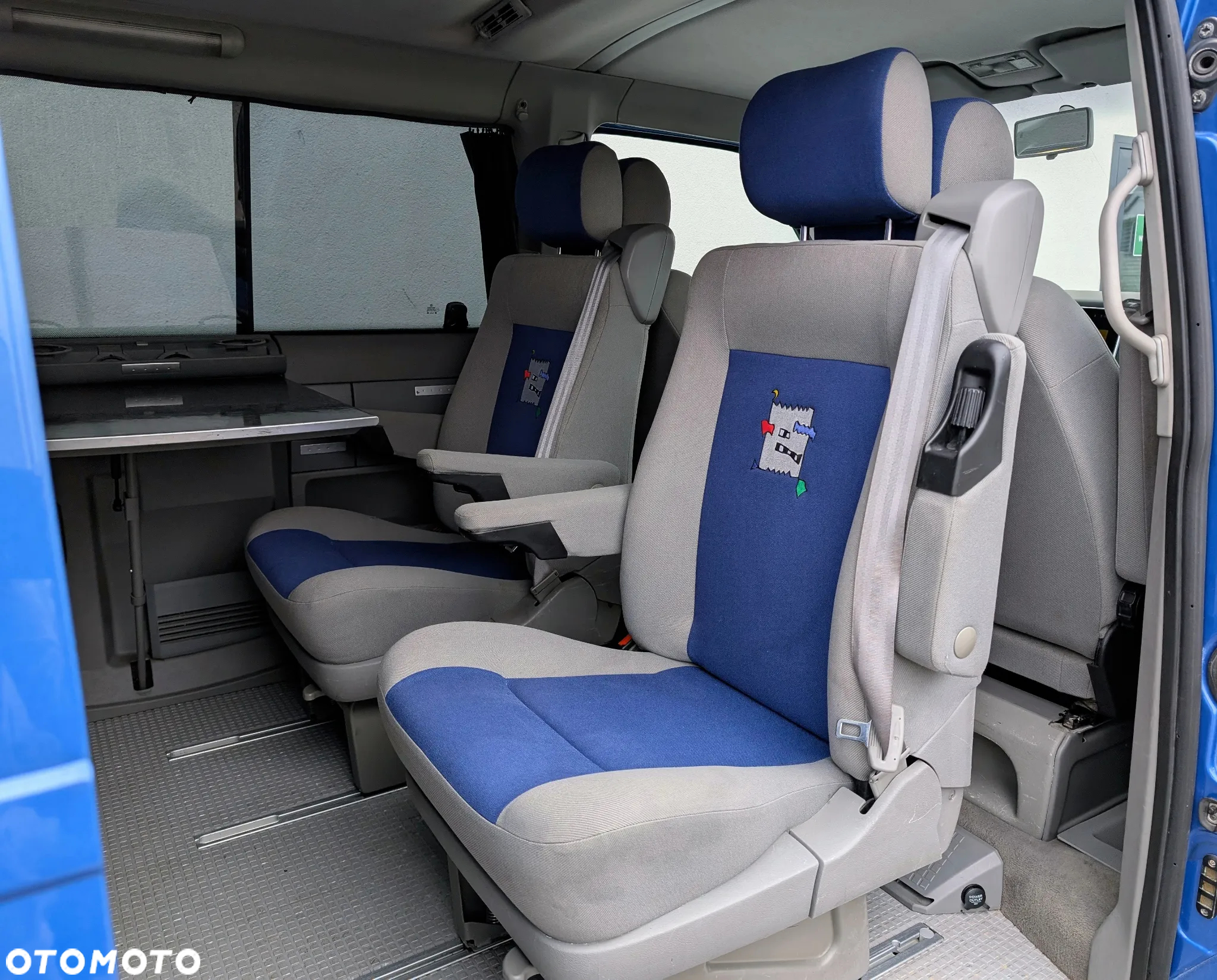 Volkswagen Multivan TDI - 14
