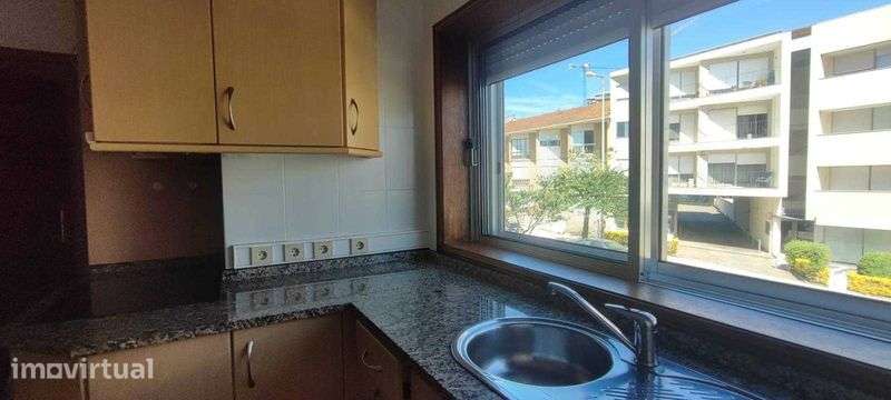 Apartamento T1 Leça da Palmeira - Grande imagem: 2/5
