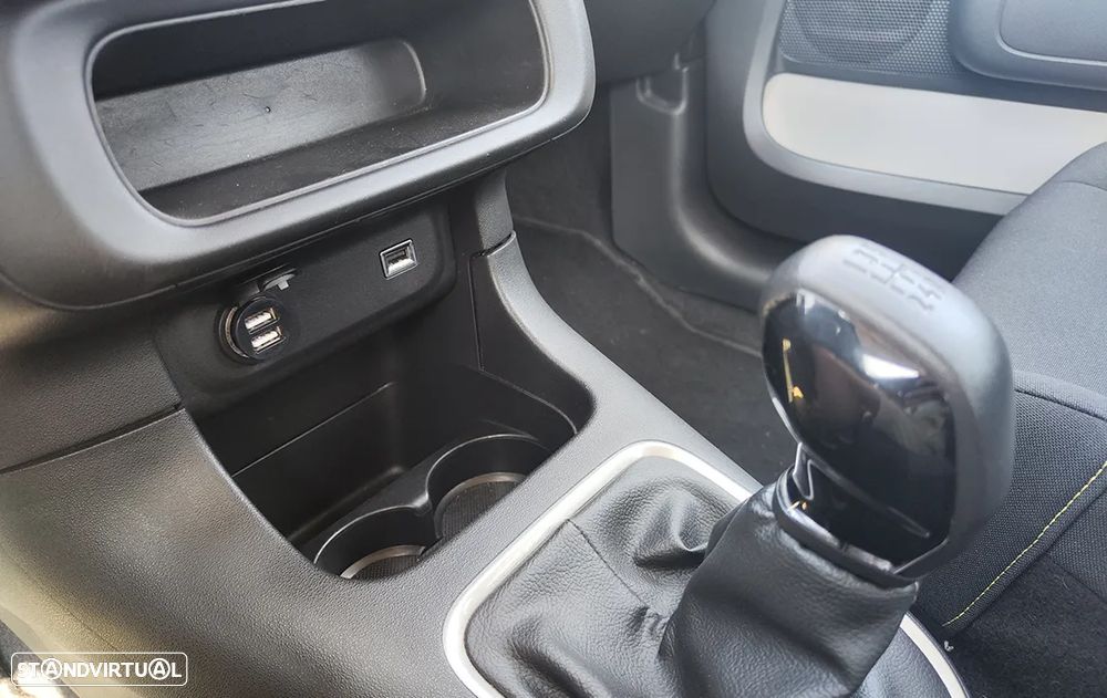 Citroën C3 Pure Tech S&S Shine - 18