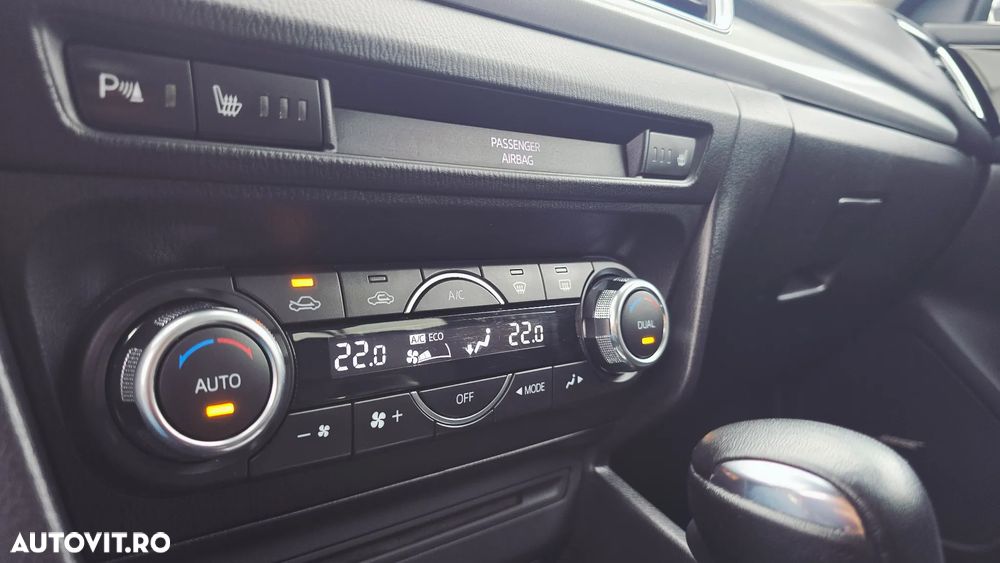 Mazda 3 SKYACTIV-D 150 Automatik Sports-Line - 12