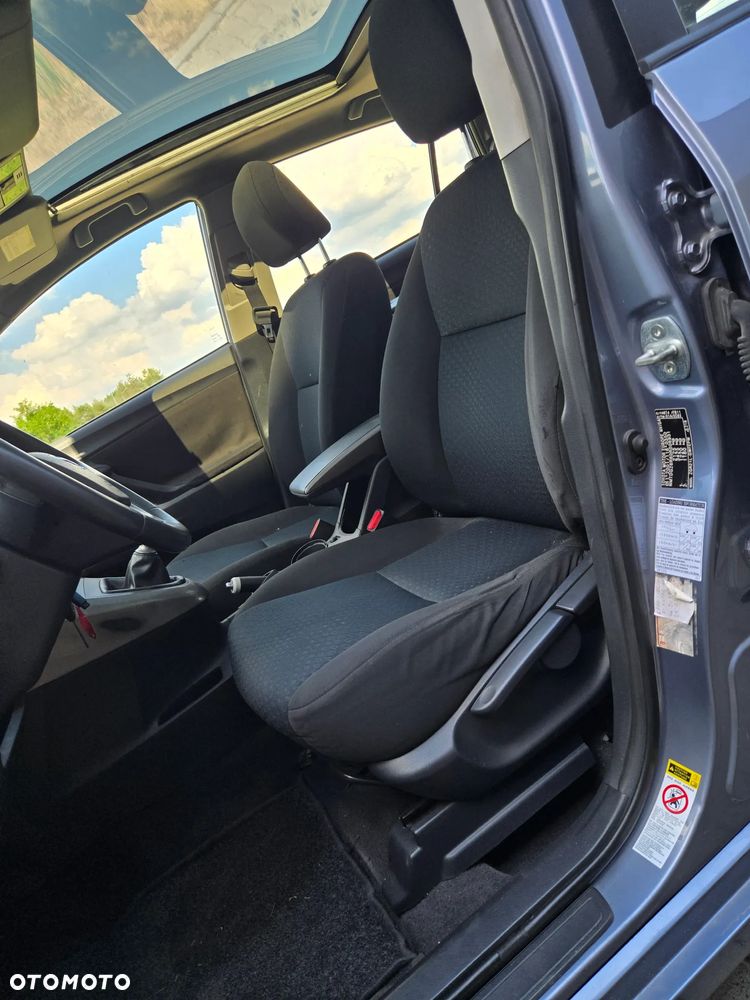 Toyota Verso 1.8 Sol - 3