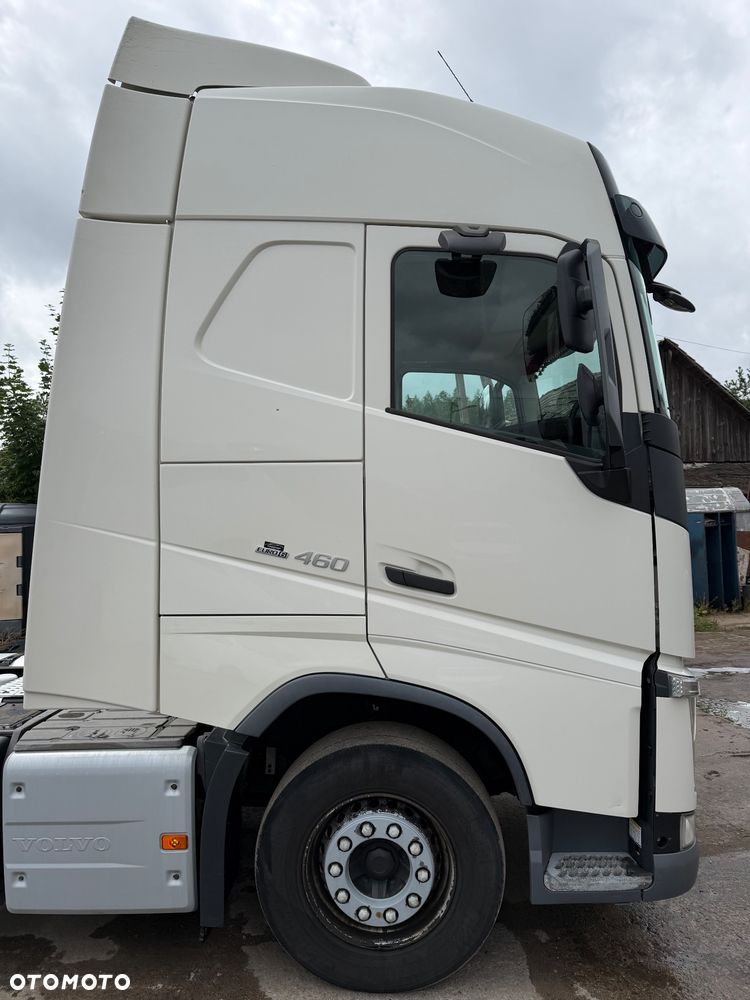 Volvo FH4 / AUTOMAT / POLSKI SALON !! / STANDARD / EURO 6 / 2015 ROK - 9