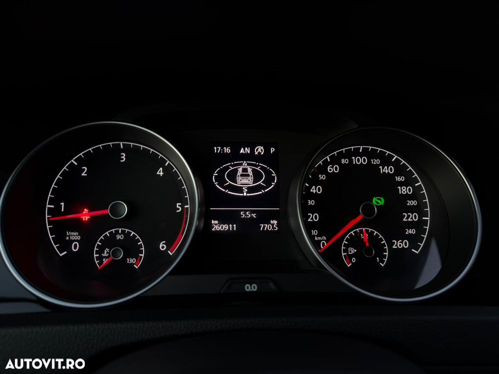 Volkswagen Golf 1.6 TDI SCR DSG Join - 27