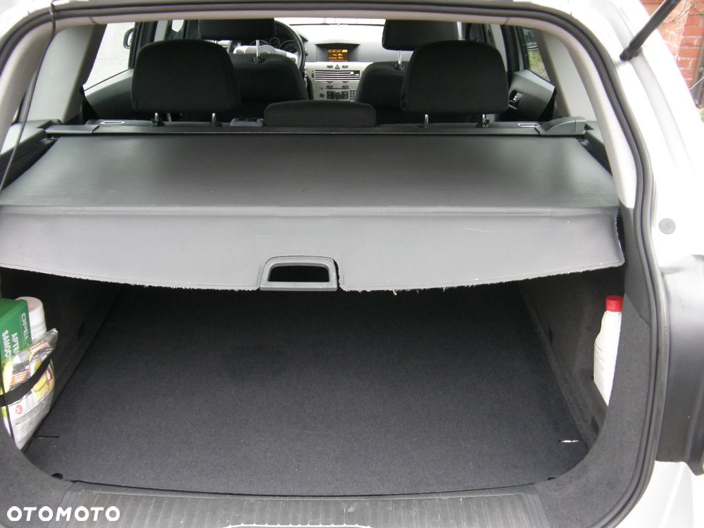 Opel Astra 1.7 CDTI Cosmo - 23