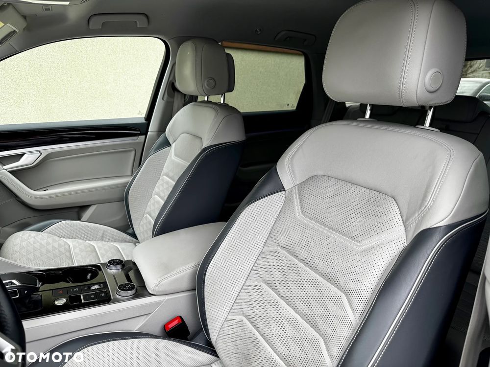 Volkswagen Touareg 3.0 V6 TDI SCR 4Mot Elegance - 17