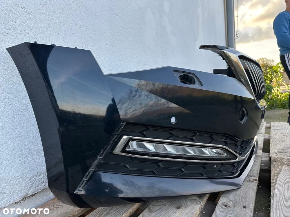 ZDERZAK PRZÓD PRZEDNI SKODA SUPERB III 3V0 LIFT 2019- 3V0807221M KOMPLETNY - 2