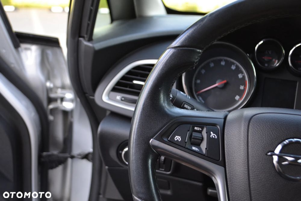 Opel Astra - 24