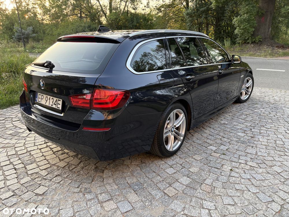 BMW Seria 5 520d Touring - 28