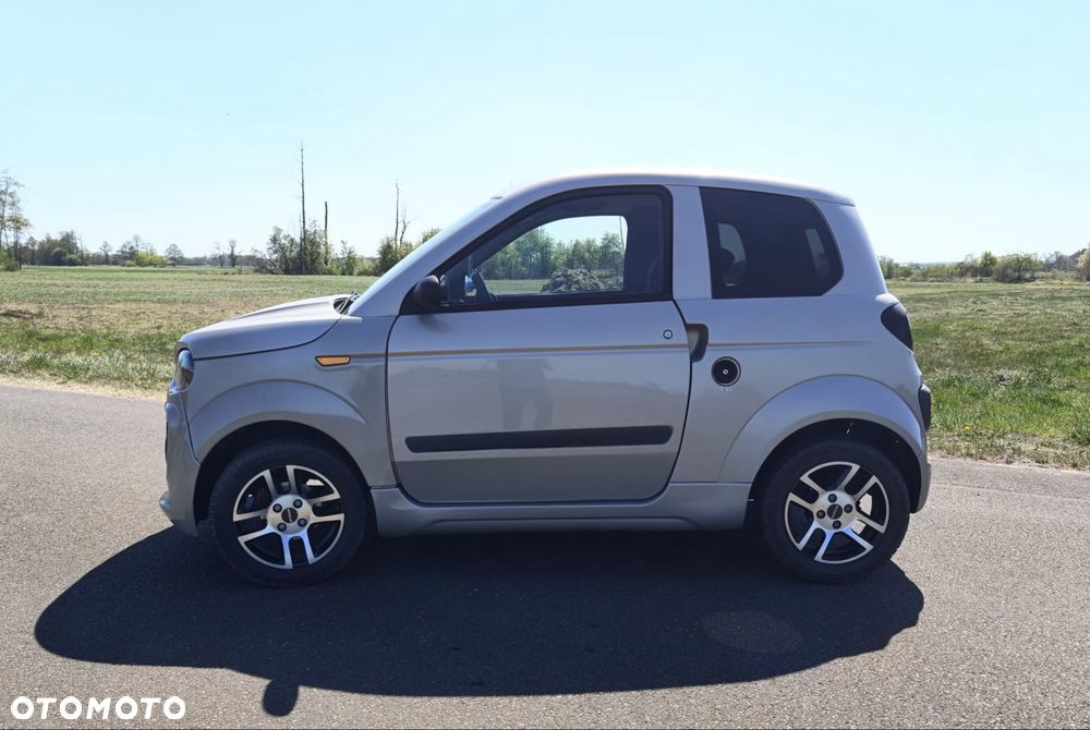 Microcar M.GO - 5