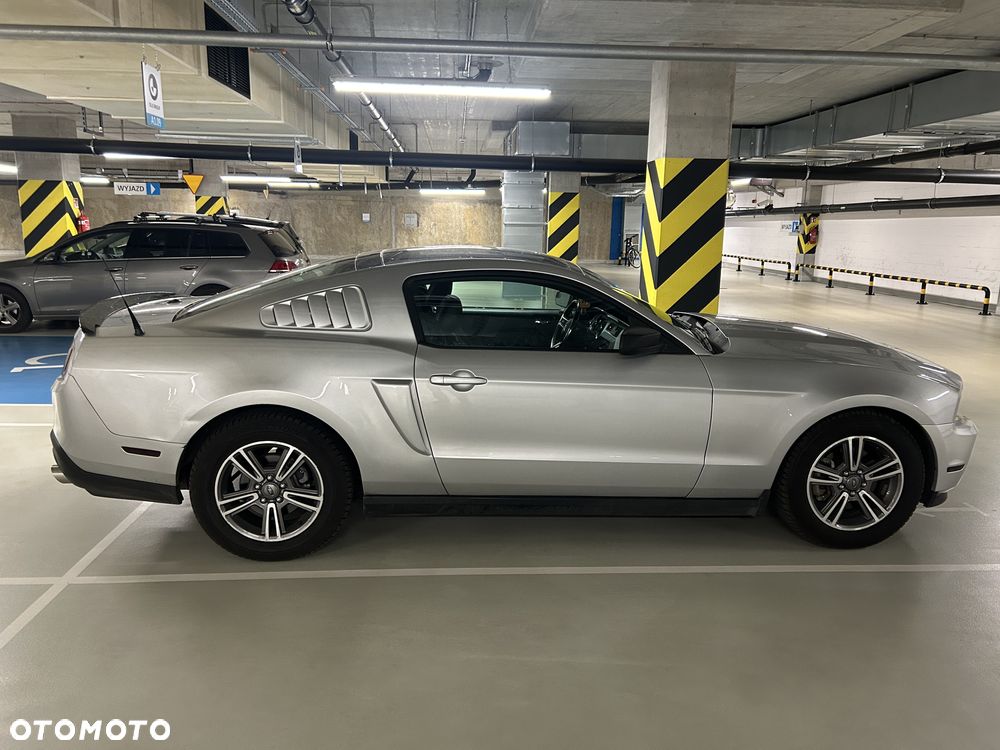 Ford Mustang - 3