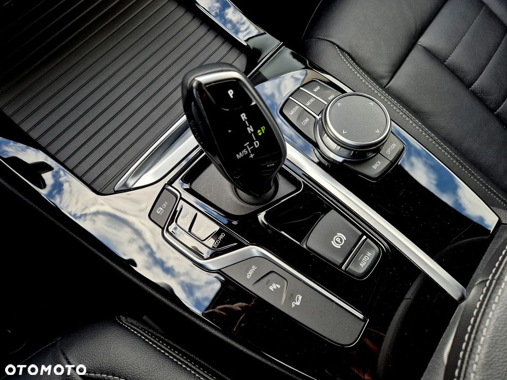 BMW X3 xDrive30e PHEV - 14