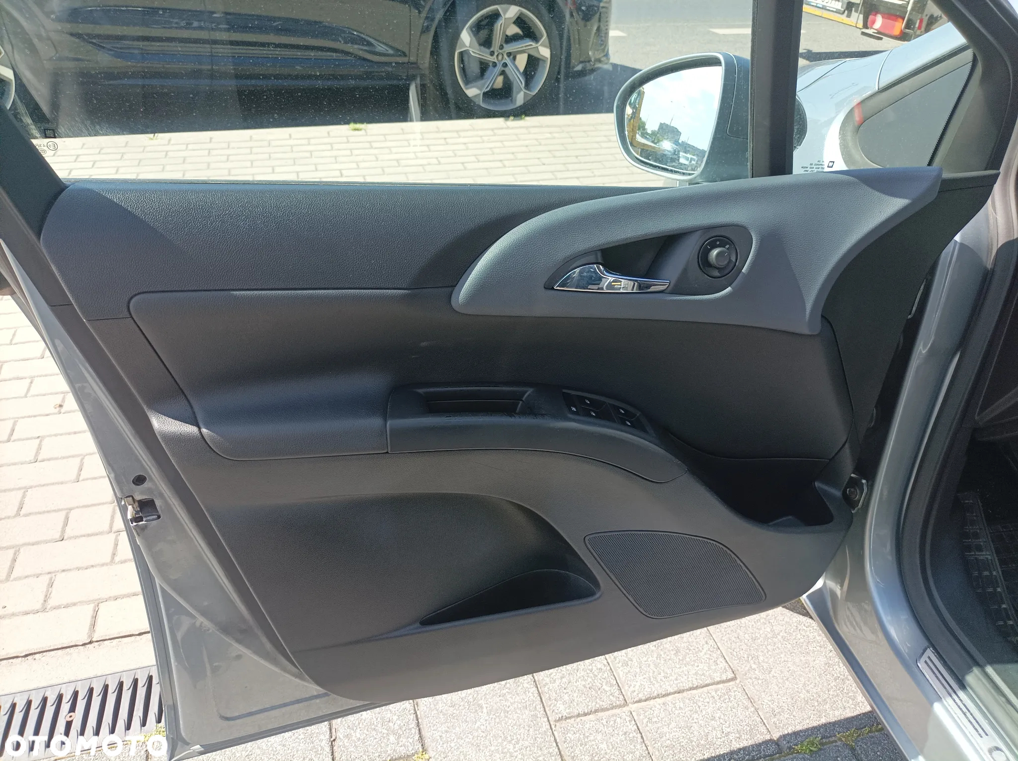 Opel Meriva 1.4 T Cosmo - 19