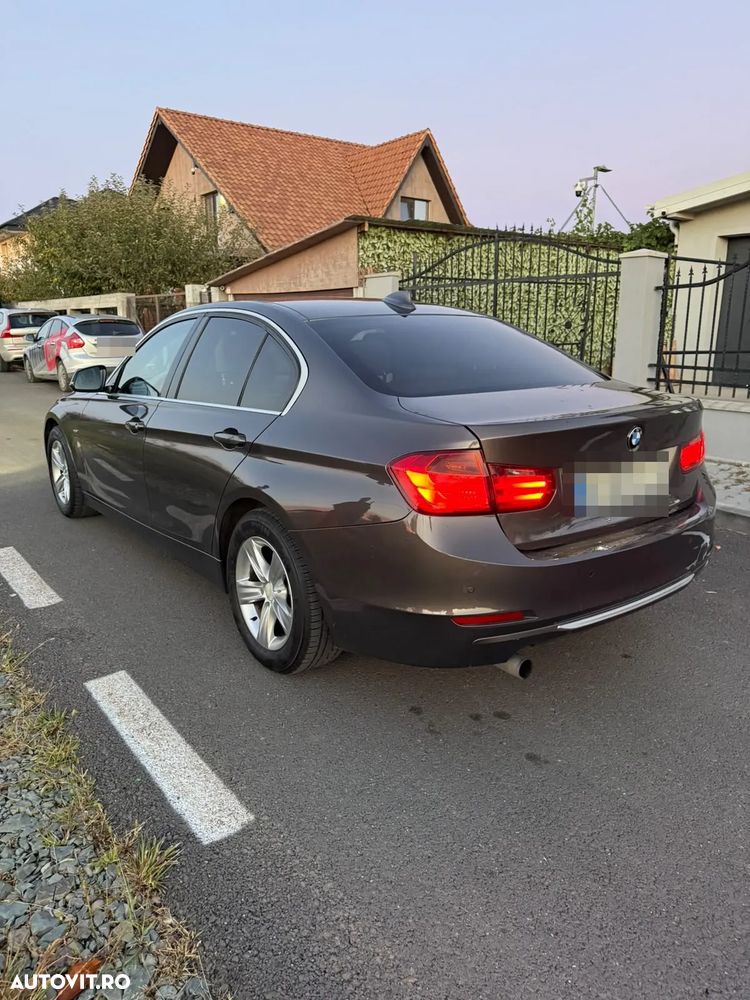 BMW Seria 3 316i - 6