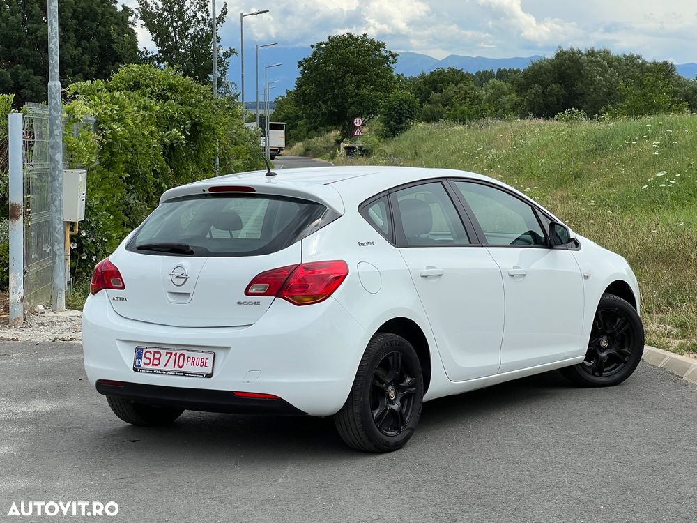 Opel Astra 1.4 ECOTEC Active - 2
