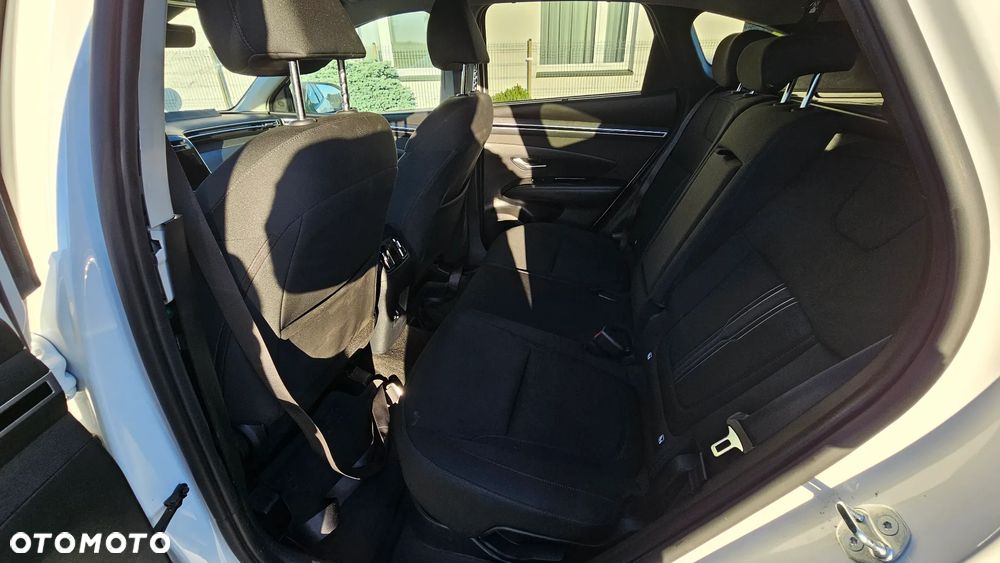 Hyundai Tucson 1.6 T-GDi HEV Executive 4WD - 12