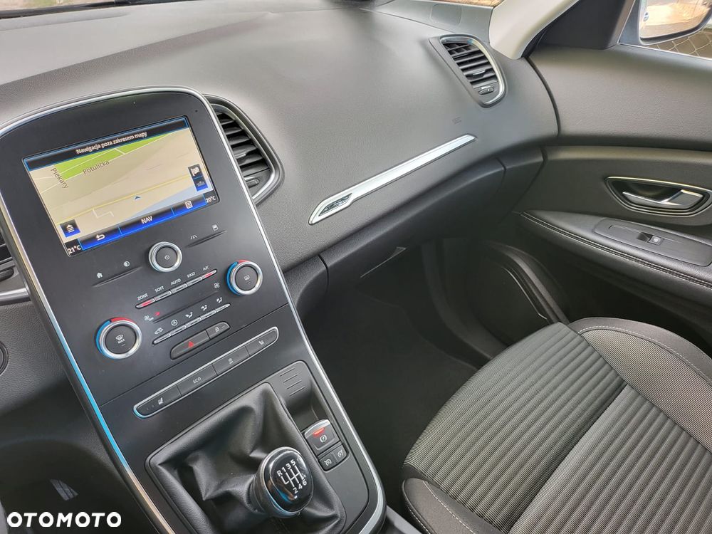 Renault Scenic TCe 140 GPF LIMITED - 24
