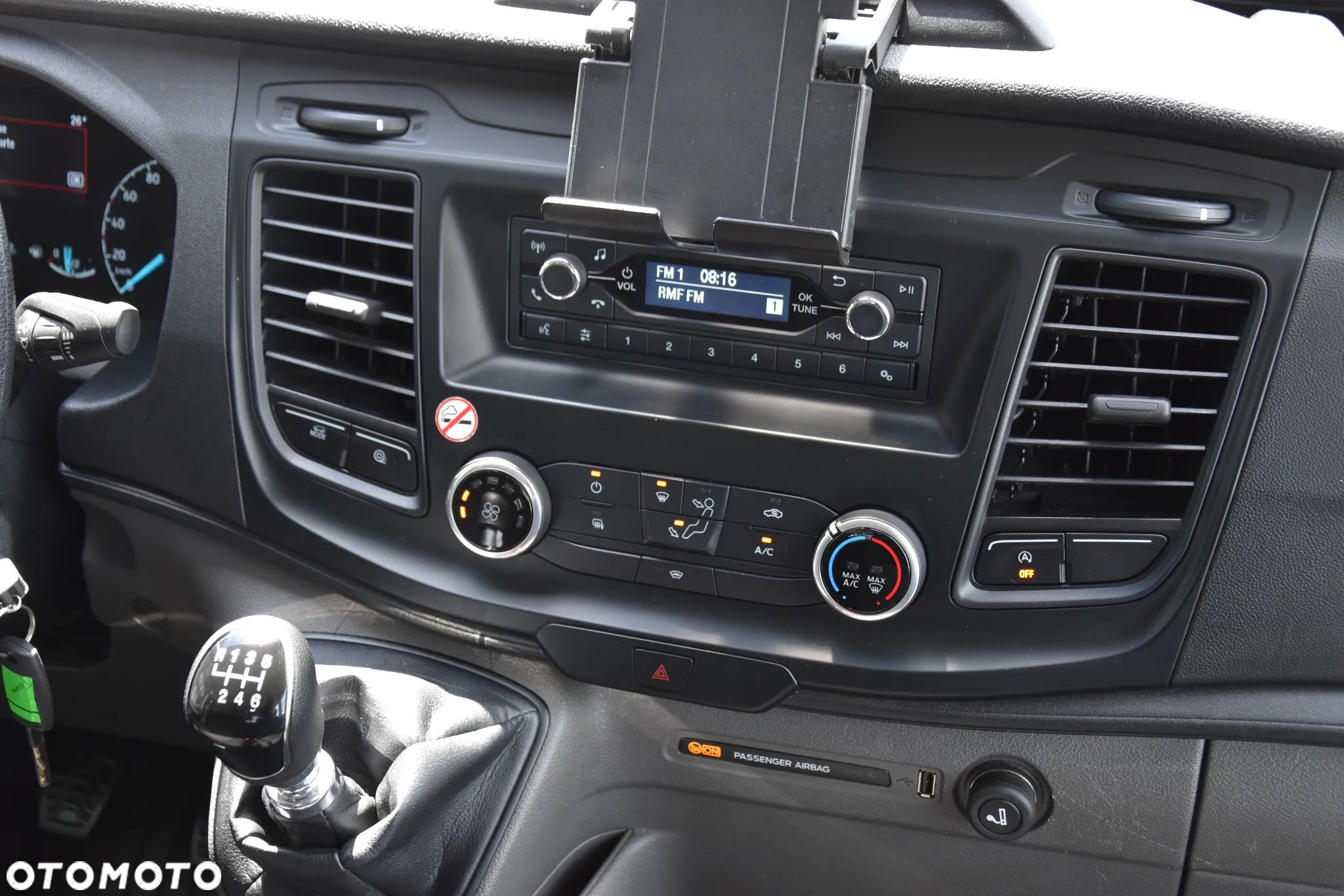 Ford Transit - 15