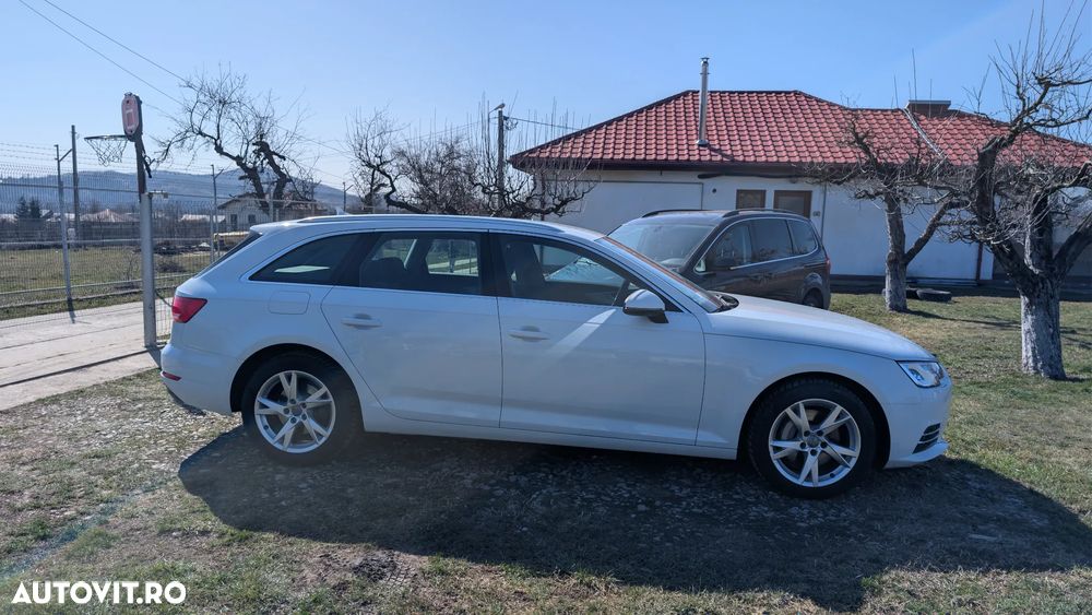 Audi A4 Avant 2.0 TDI ultra S tronic - 6