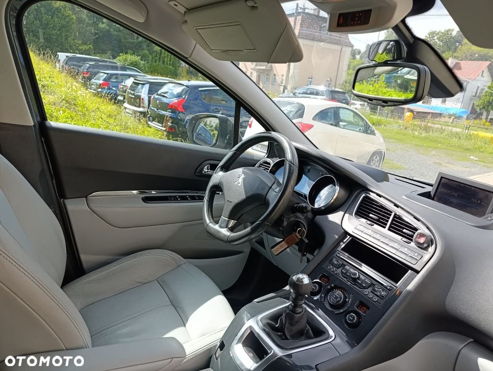 Peugeot 5008 155 THP Active - 21