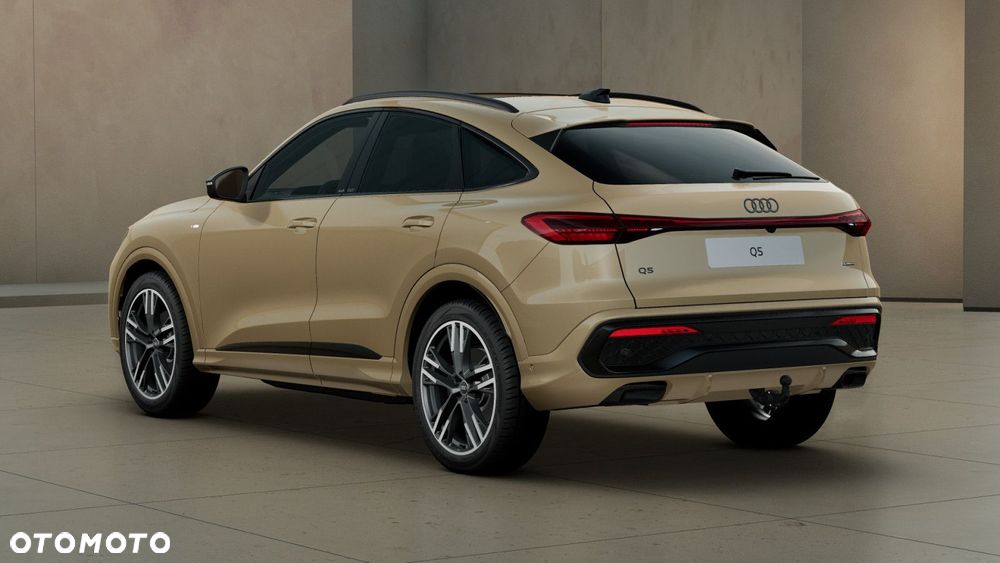 Audi Q5 Sportback - 3