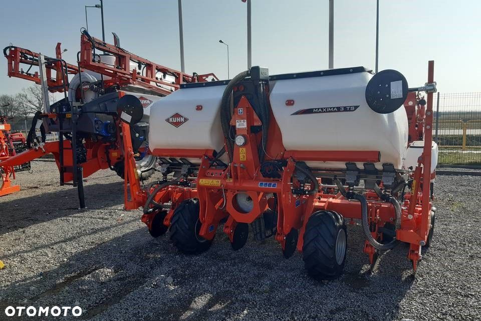 Kuhn Maxima 3TS - 1