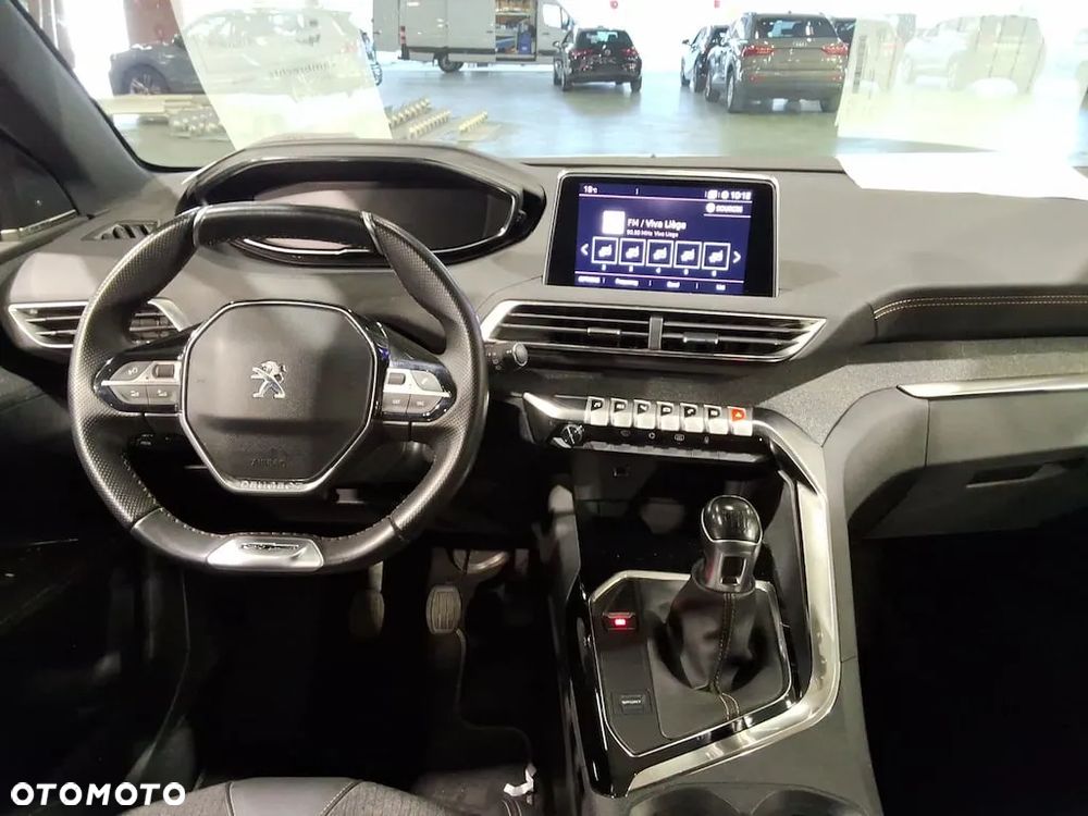 Peugeot 3008 1.5 BlueHDi GT S&S - 6