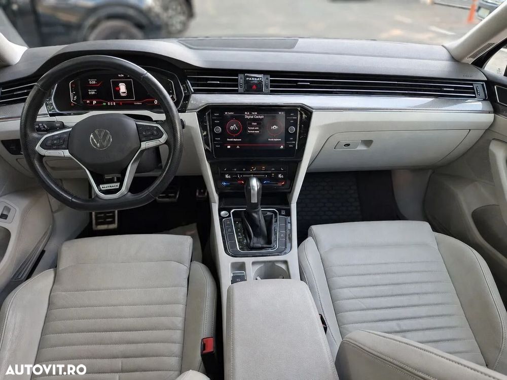 Volkswagen Passat Alltrack - 4