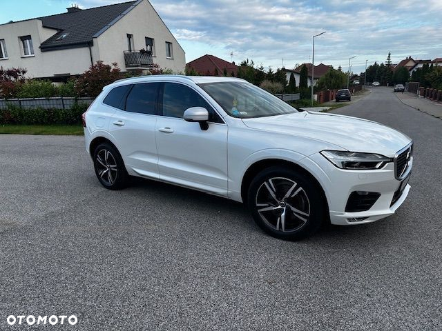 Volvo XC 60 D5 AWD R-Design - 3