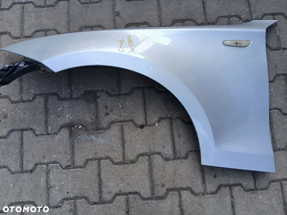 BMW 1 I E81 E87 błotnik przedni przód lewy - 1