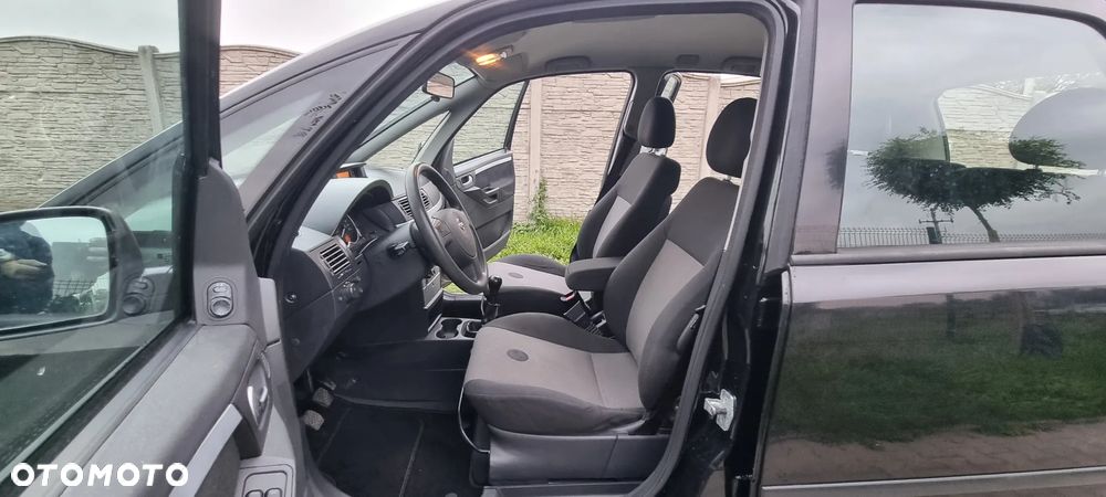 Opel Meriva - 15