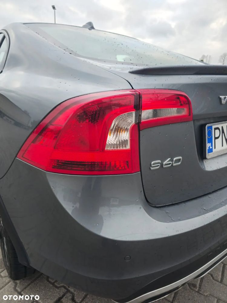 Volvo S60 Cross Country D4 Geartronic Summum - 16