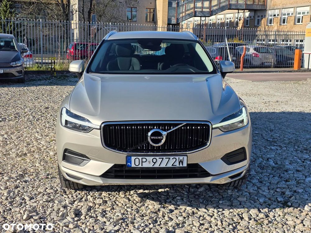 Volvo XC 60 B4 D Momentum - 3